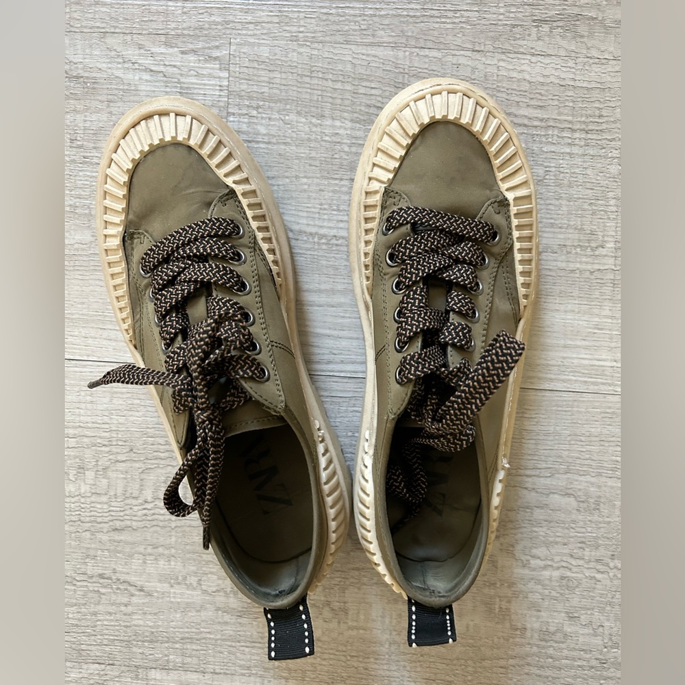 Unique Green Sneakers